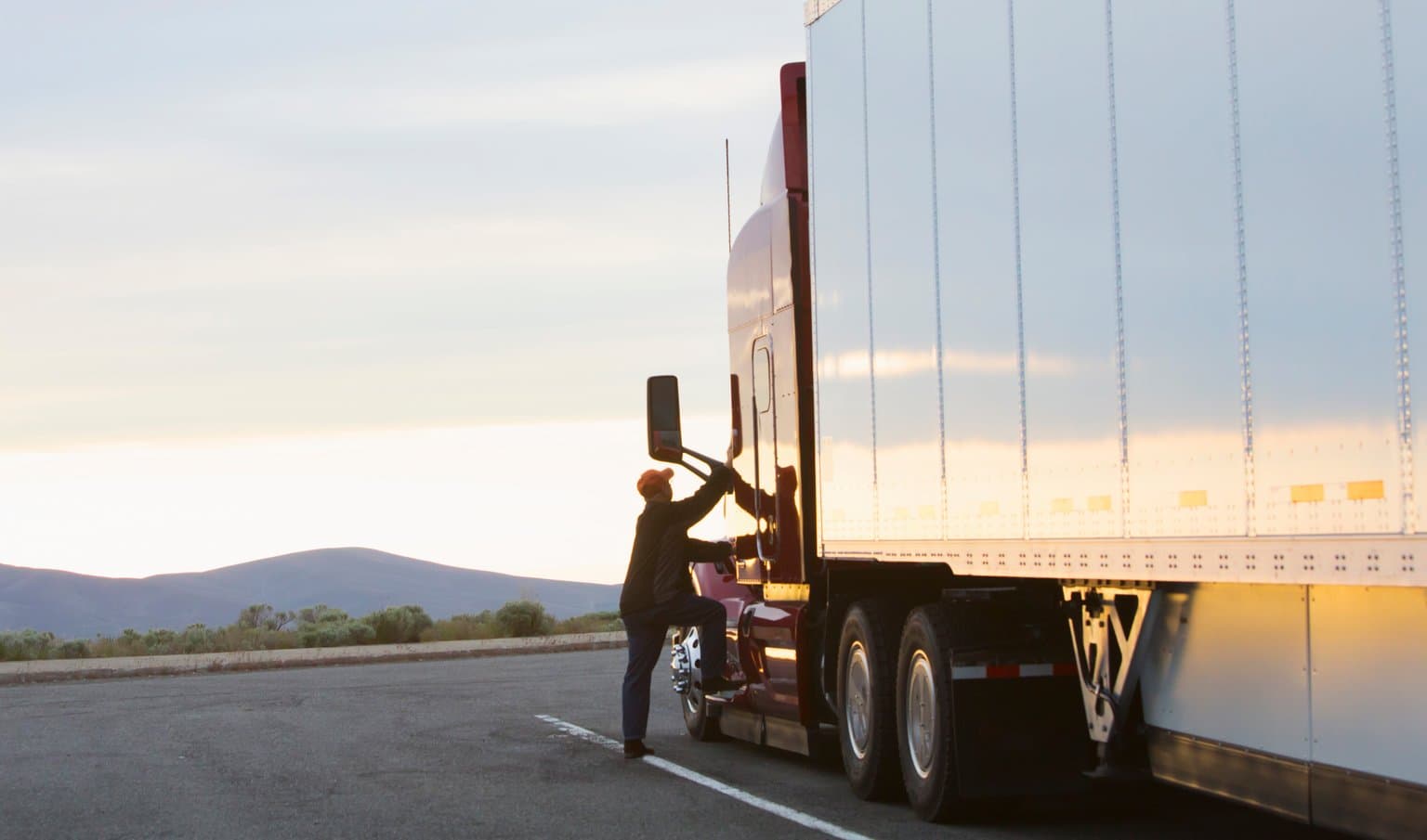carousel-1-trucking-image